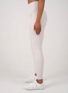 Twin Pocket Performance Legging | White - BOXAH